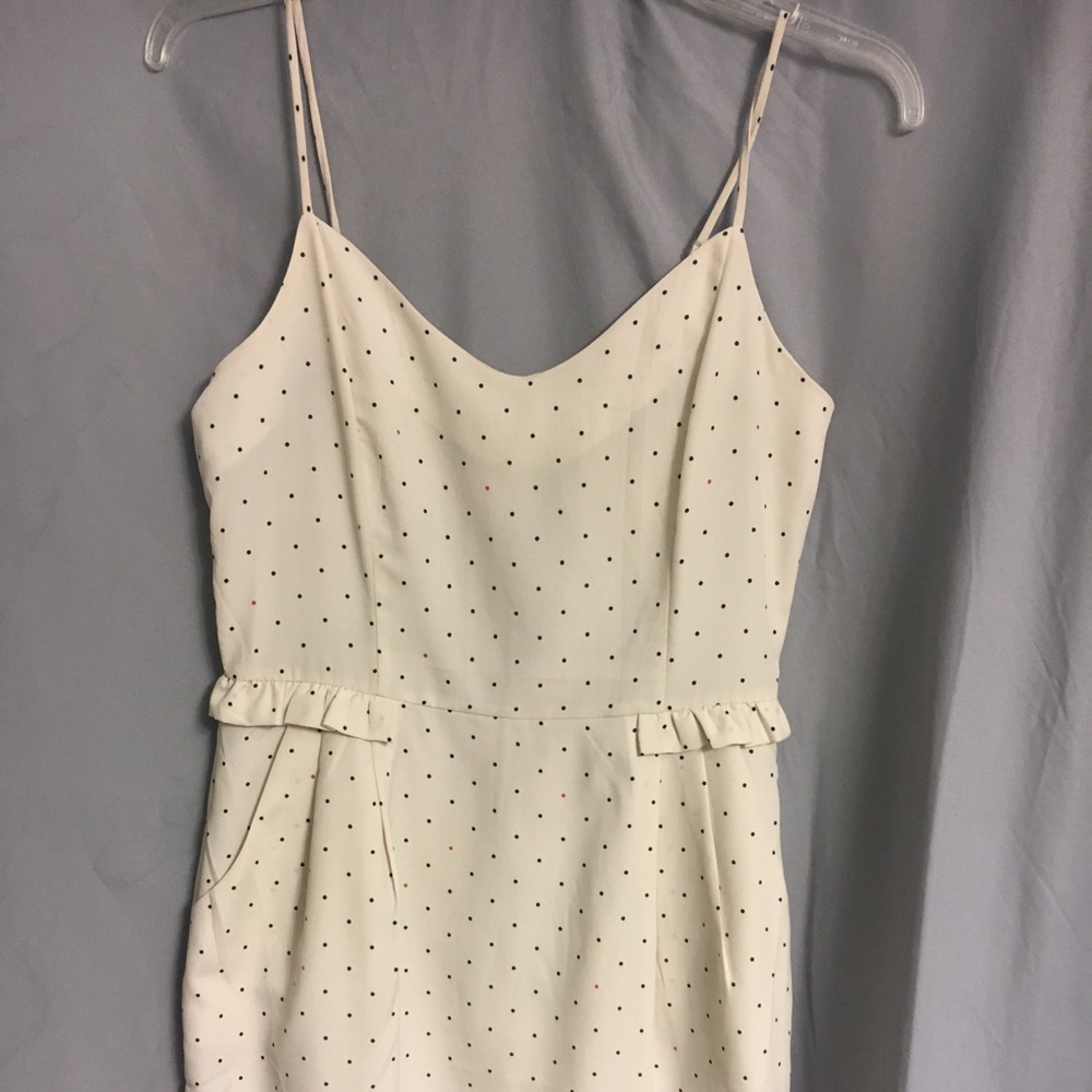 Causal dress